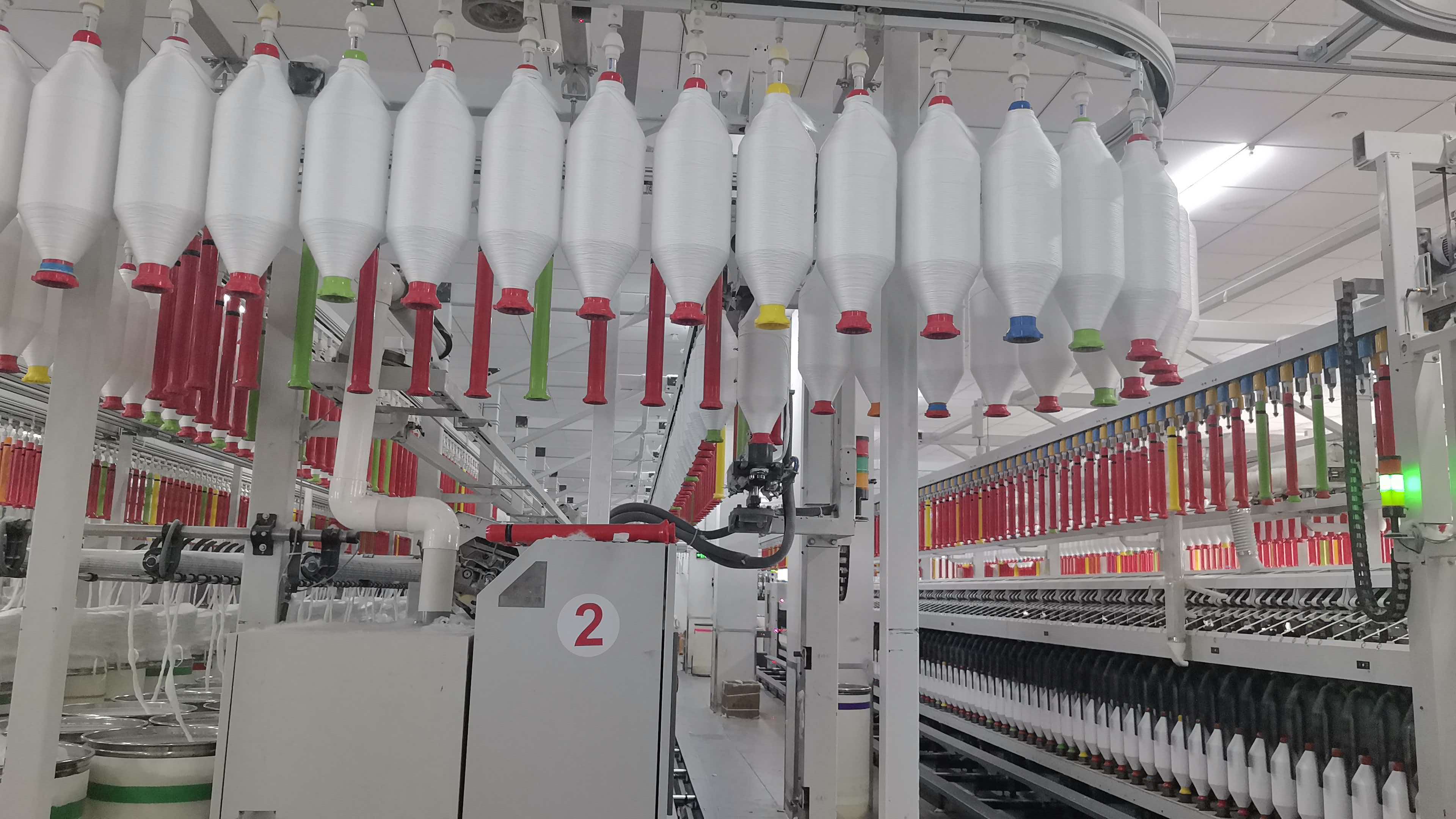 Clean spinning equipment inside Tianrun production floor